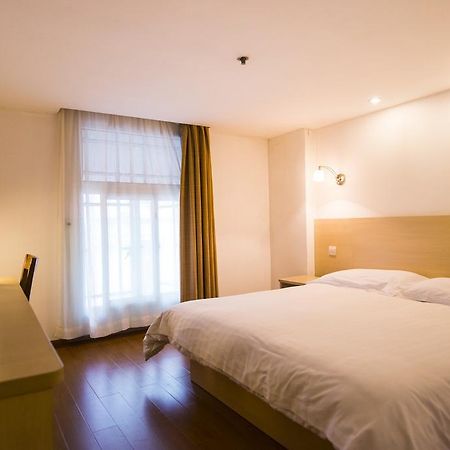 Motel Shanghai Hongqiao Beixinjing Metro Station Tianshan Road Dış mekan fotoğraf