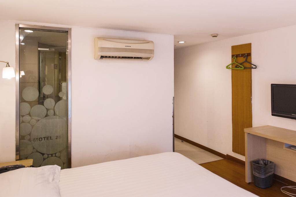 Motel Shanghai Hongqiao Beixinjing Metro Station Tianshan Road Dış mekan fotoğraf