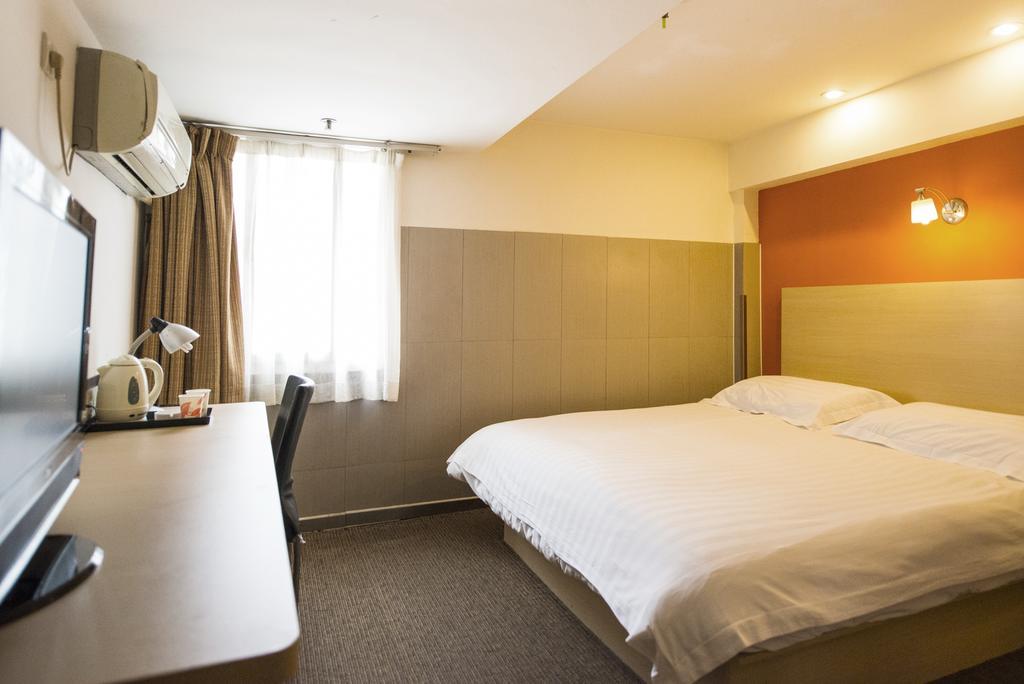 Motel Shanghai Hongqiao Beixinjing Metro Station Tianshan Road Dış mekan fotoğraf
