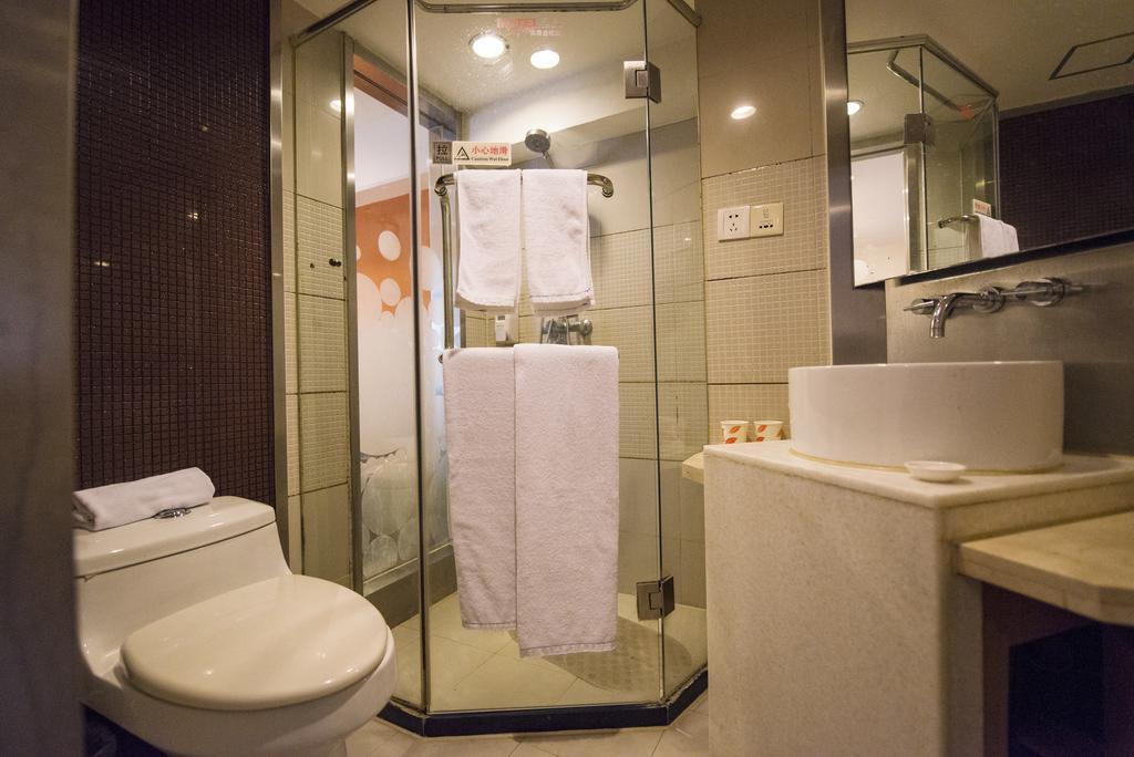 Motel Shanghai Hongqiao Beixinjing Metro Station Tianshan Road Dış mekan fotoğraf